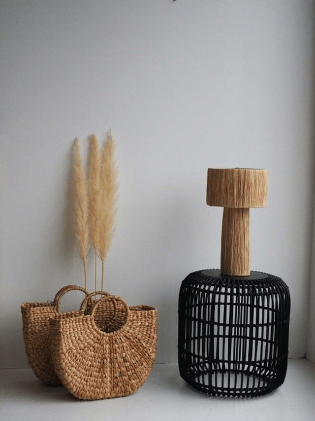 Rosy naturelle - lampe à poser en raphia - HYDILE